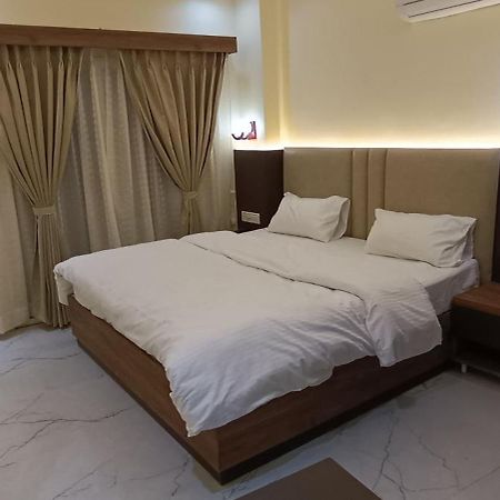 The Banaras Hotel Varanasi Luaran gambar